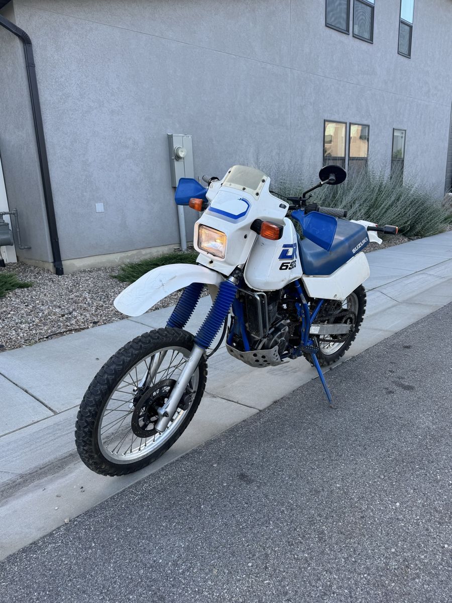 1990 DR650