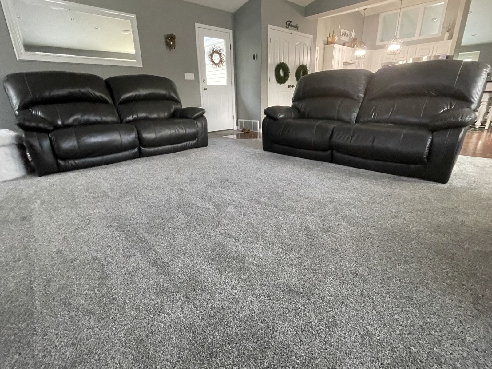 Main image 6