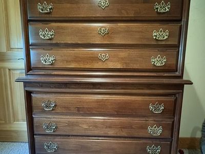 Traditional Cherry Wood Bedroom Set - Dresser, Mirror, Chest , Nightstand - Very good condition