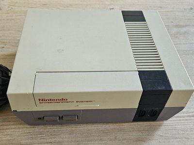 NES Console (Original Nintendo)