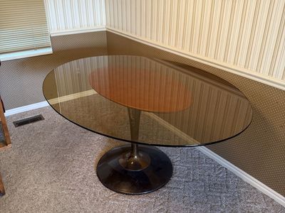 Vintage 1970s Chromcraft Smoked Glass Tulip Dining Table – MCM Space Age $750 cash/venmo in Provo
