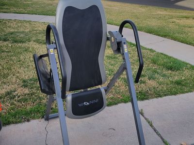 Inversion table