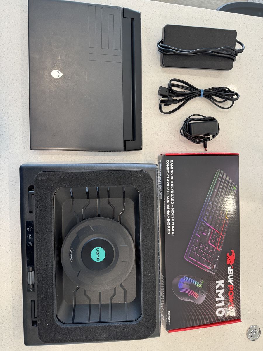 Alienware M15 R4 bundle