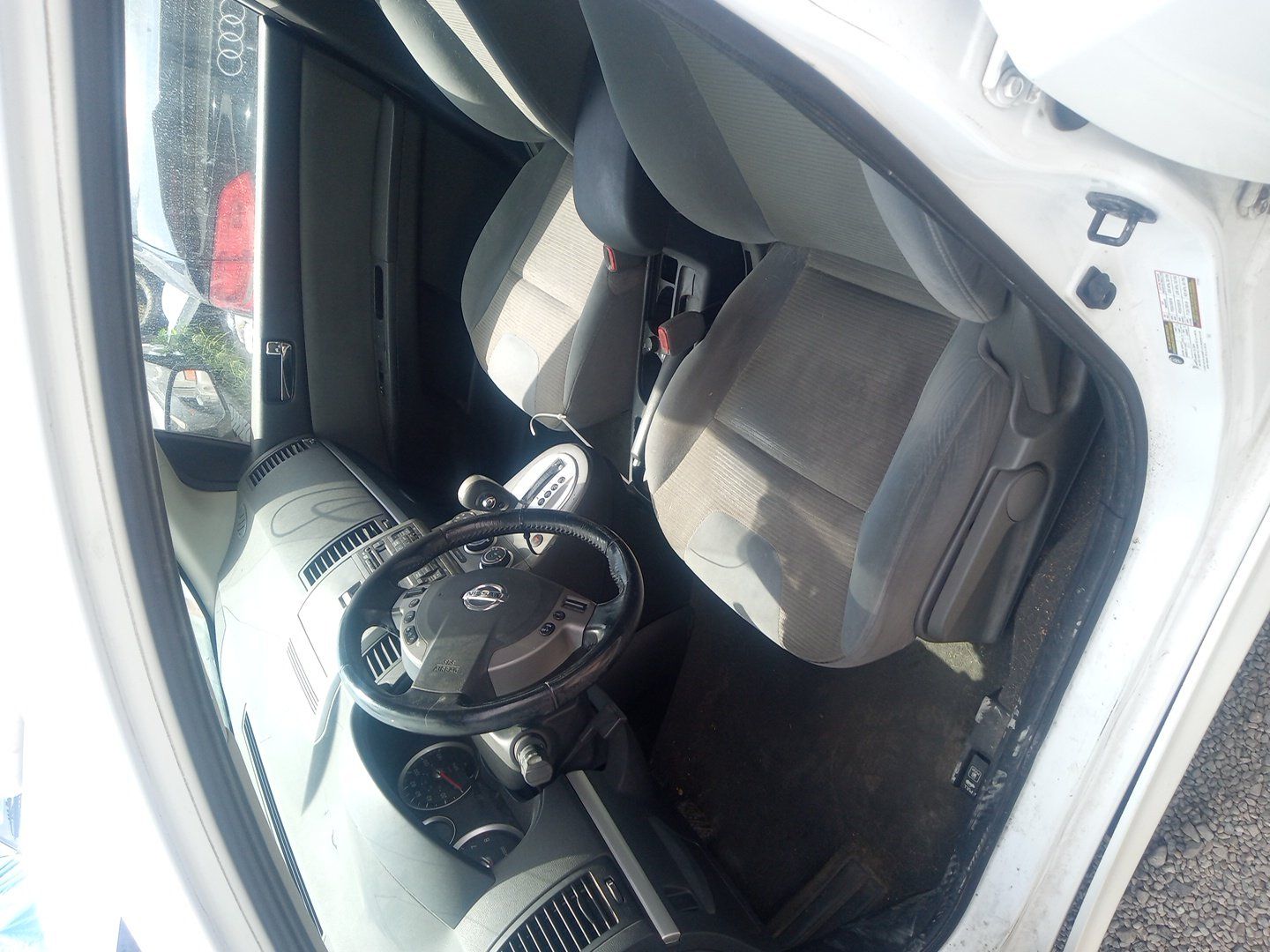 Main image 2