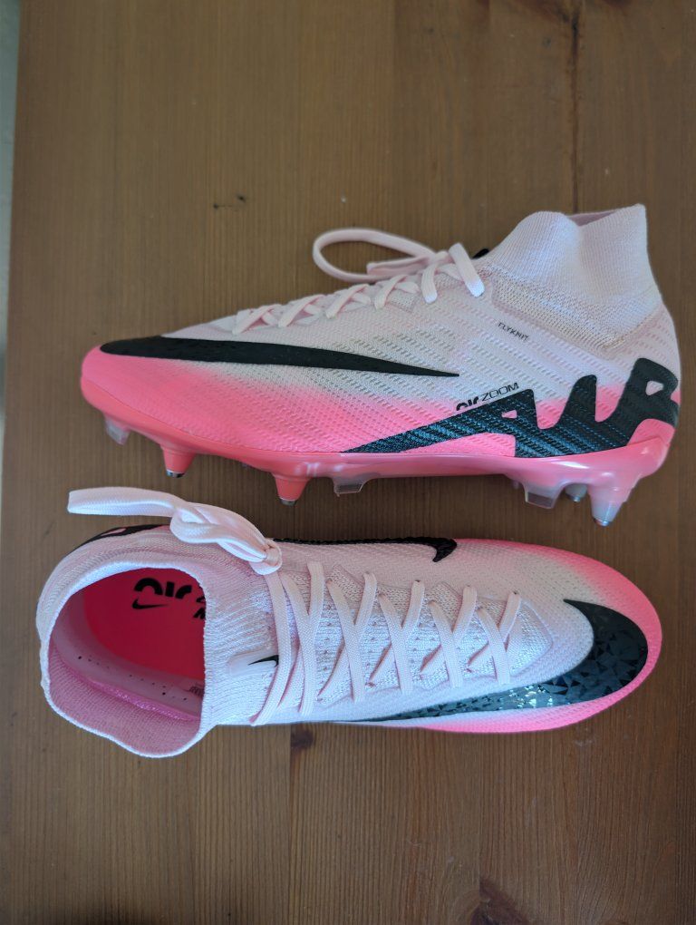 New Nike Mercurial Superfly 9-Elite - Size 7.5