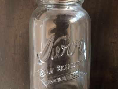 10 Vintage 1 QT Kerr Self-Sealing Mason Jars – Trademark Reg