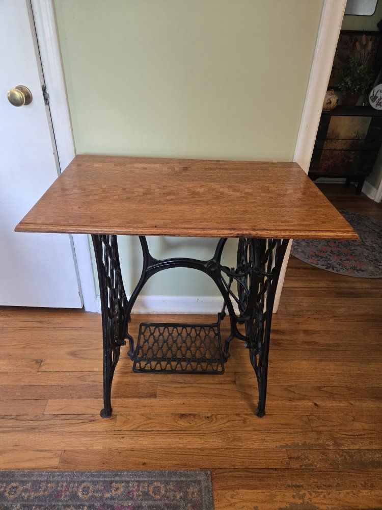 Vintage Singer Sewing Machine Table with Cast Iron Treadle Base and Wood Top