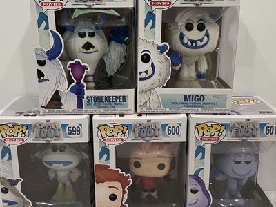 New! Small Foot Funko POP - Set of 5