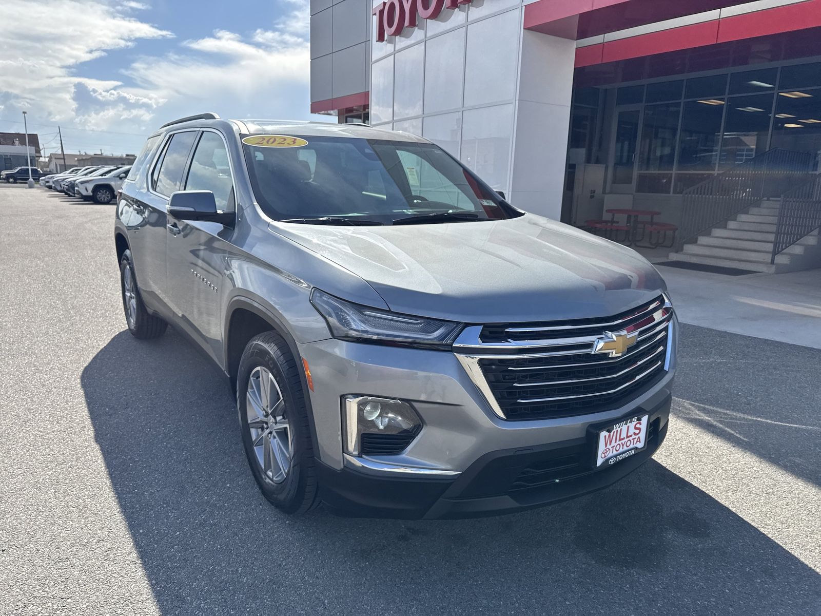 2023 Chevrolet Traverse LT Cloth