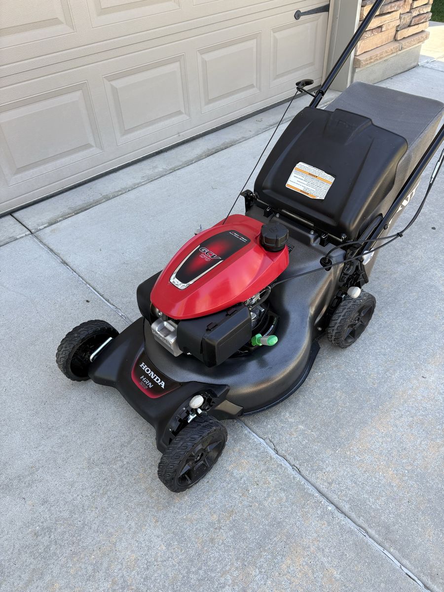 HONDA HRN216 ( NEWEST MODEL )