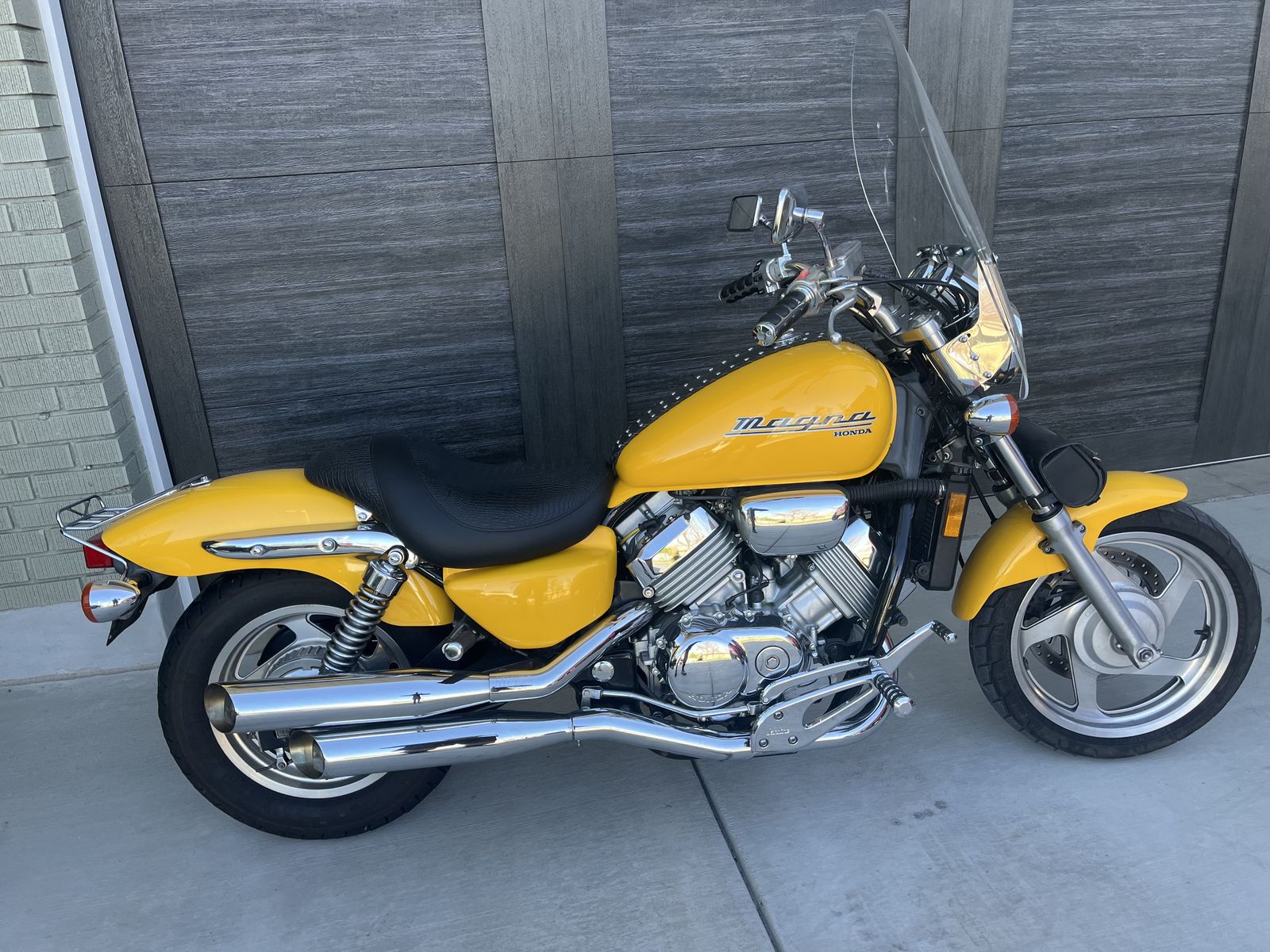 1996 Honda Magna VF750C