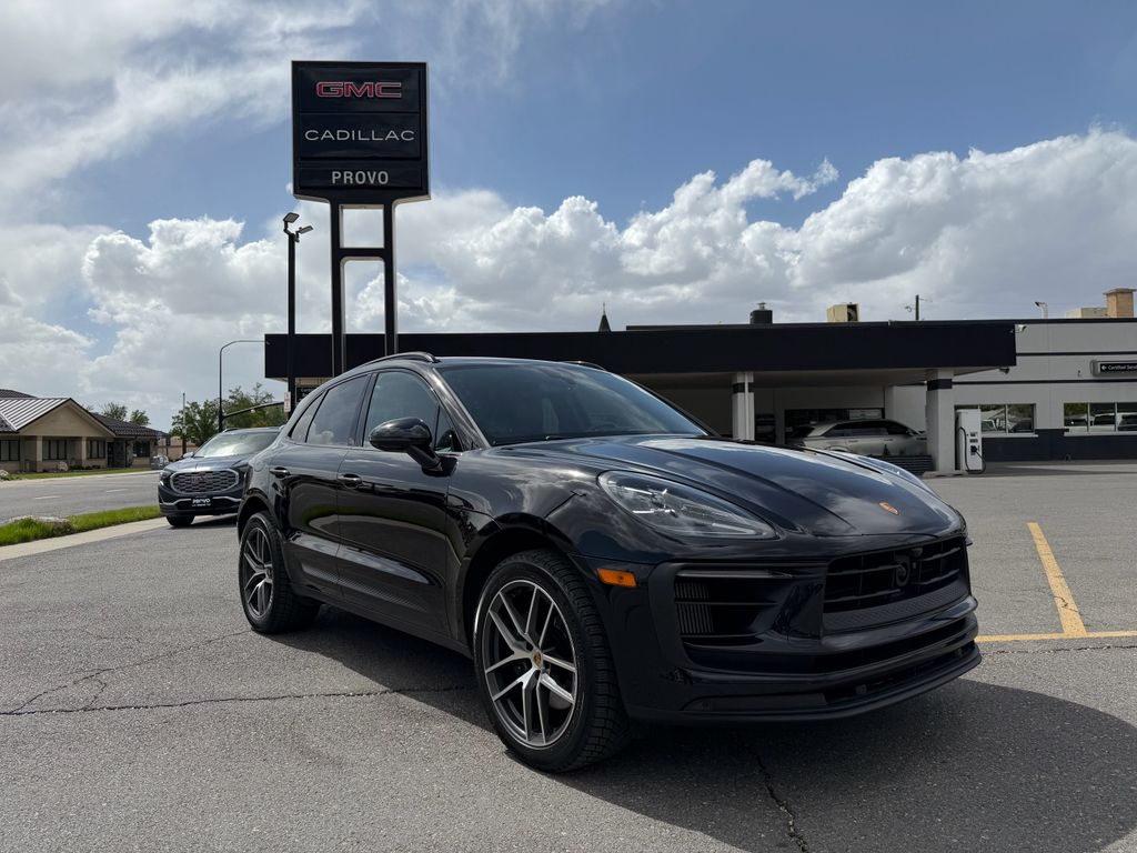 2024 Porsche Macan S