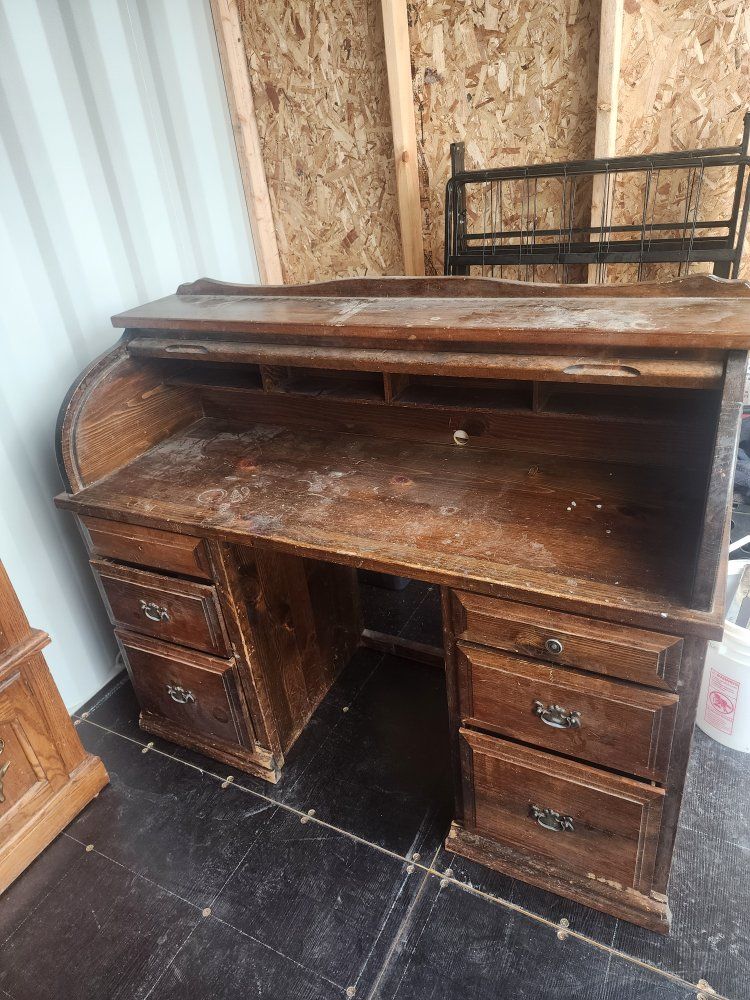 Roll Top Desk