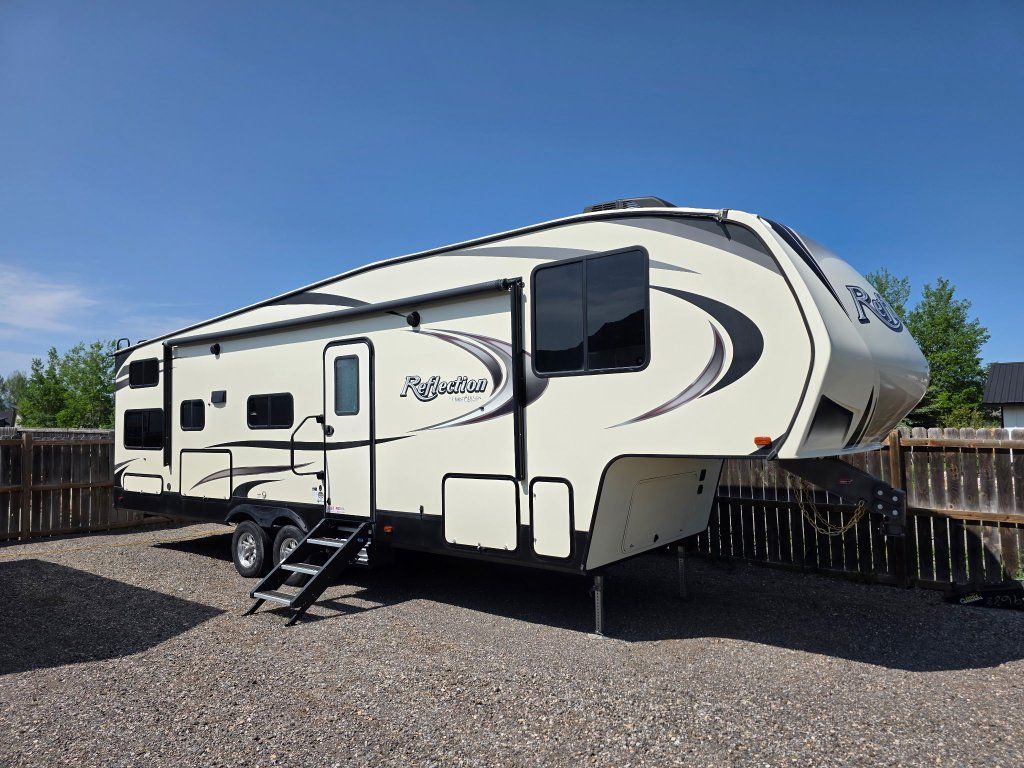 Grand Design 5th wheel