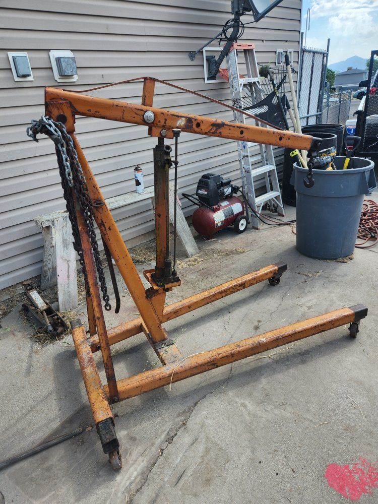 Heavy Duty Engine Hoist / Shop Crane - Orange, Used