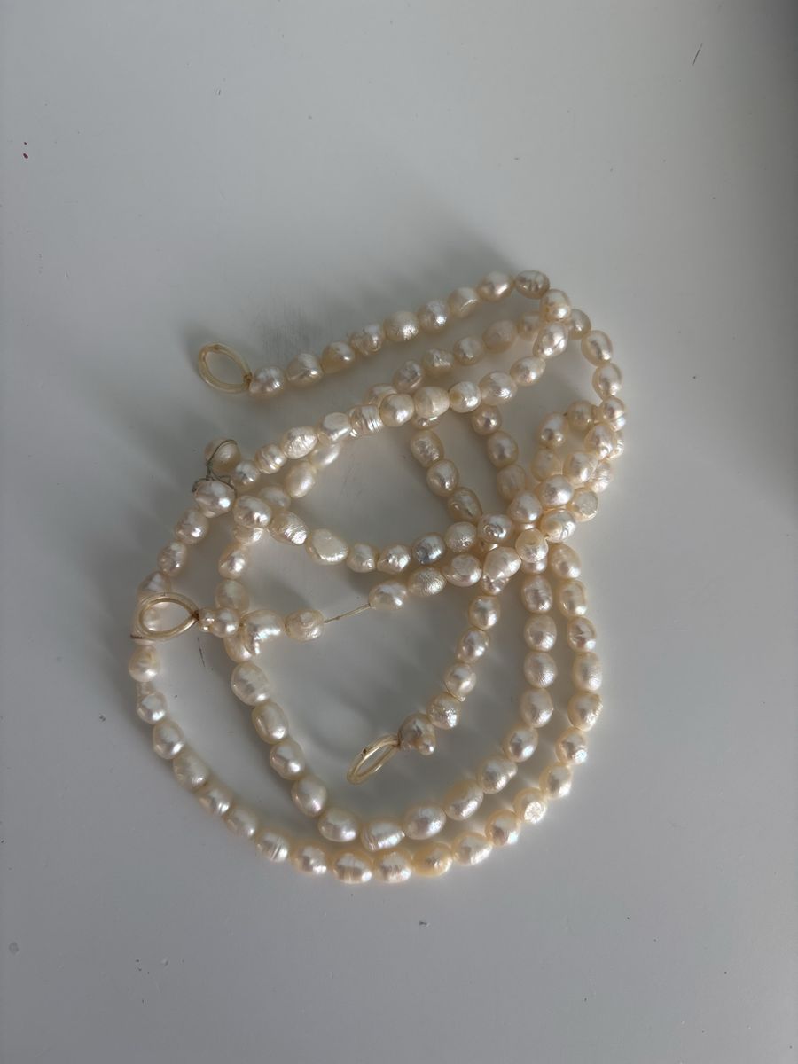 Unbranded Off-White Baroque Freshwater Pearl Necklace - Beaded, Strand Style