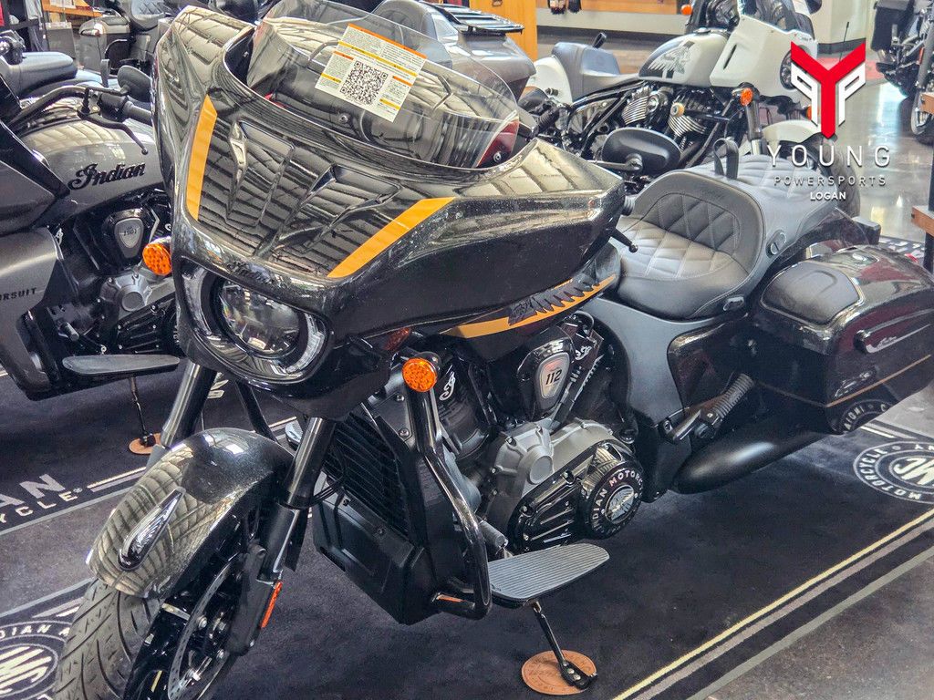 2026 Indian Motorcycle® Chieftain® PowerPlus Dark Horse® 112 w/PowerBand Black Crystal w/Black Meta