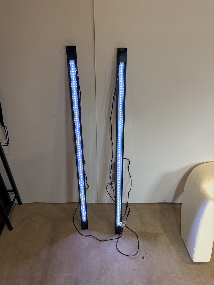 Fluval Smart 48” LED Aquarium Lights - App Controlled, Works Great