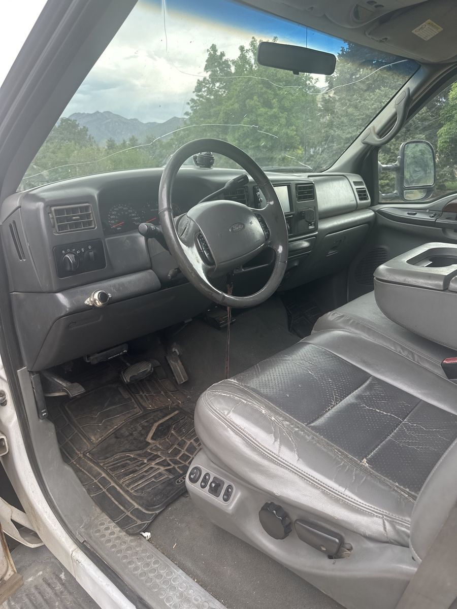 2002 Ford F-350 Lariat