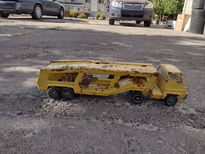 Classic Toy Tonka Car Carrier