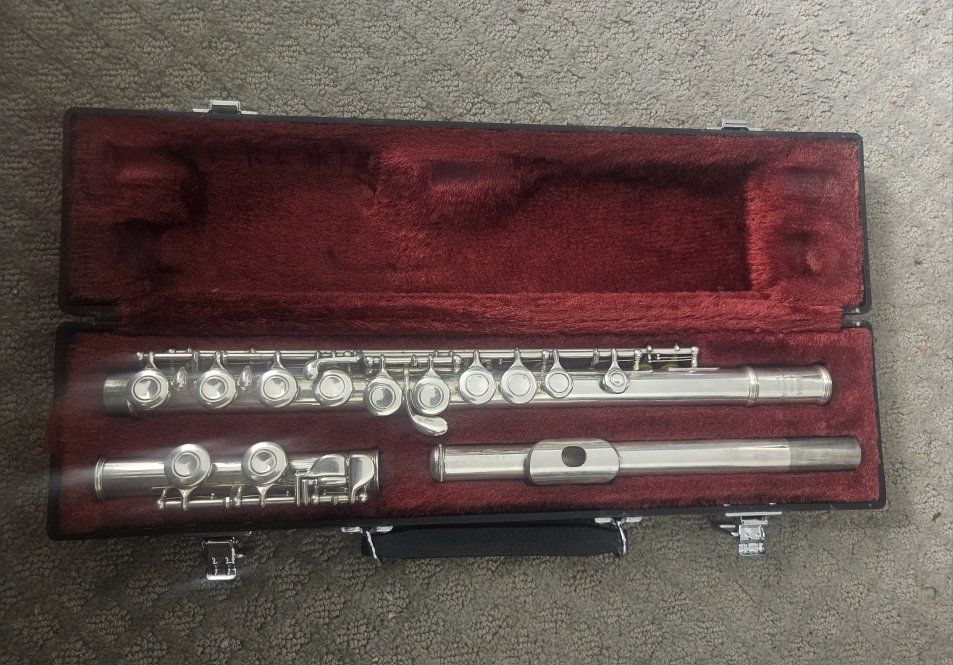 Yamaha YFL225S Flute