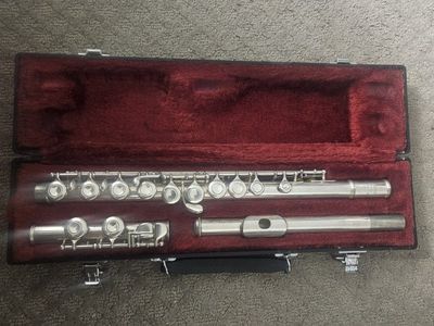 Yamaha YFL225S Flute