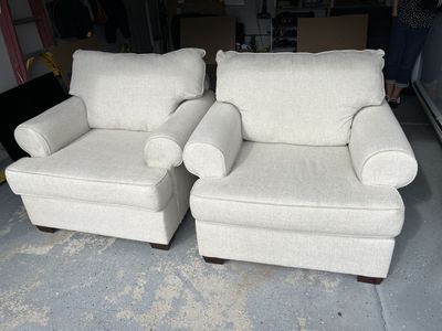 living room chairs