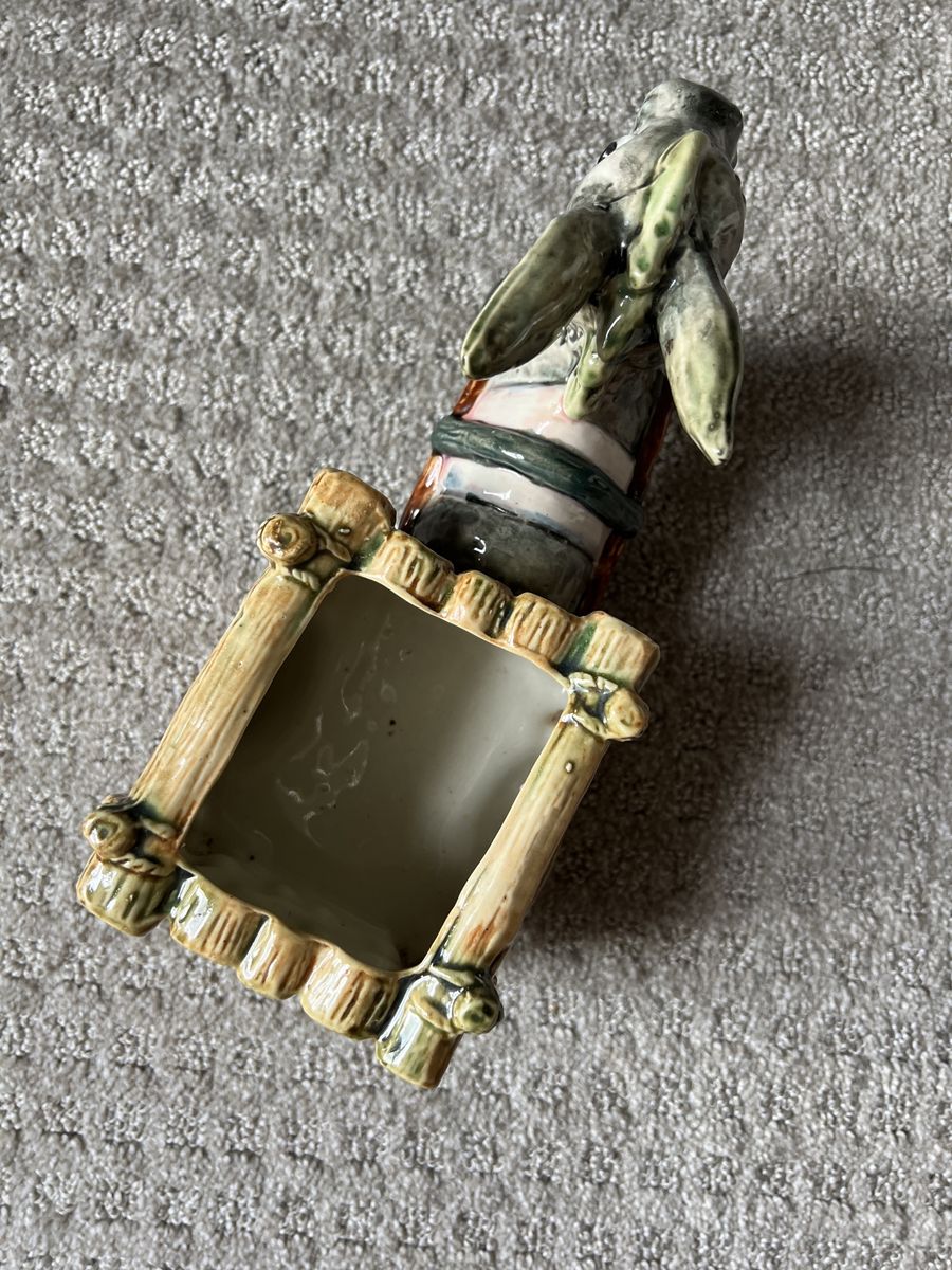 Main image 7