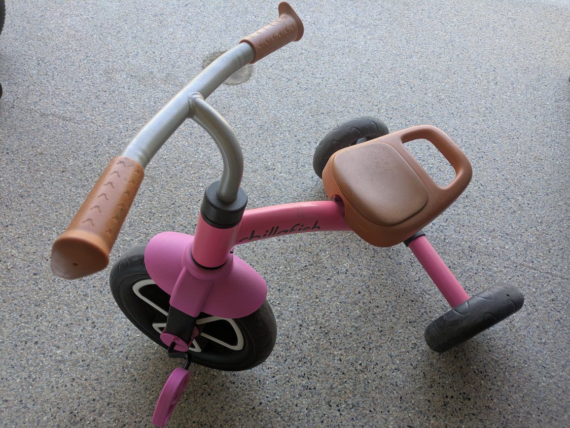 Main image 3