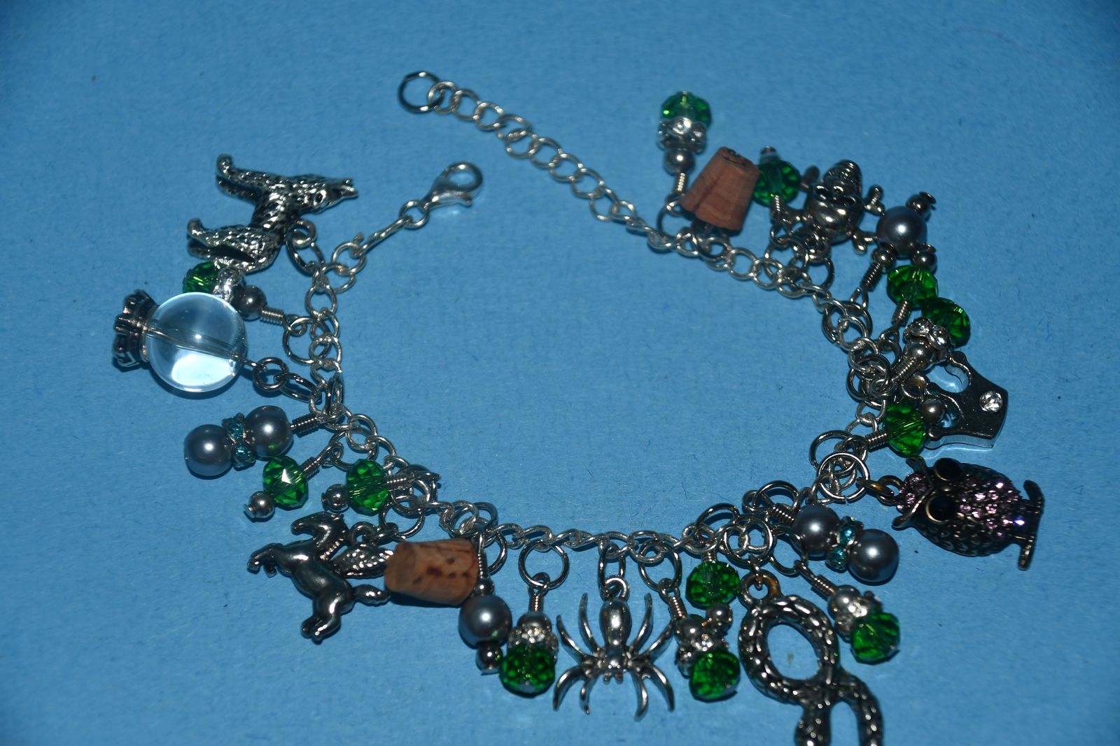 "HALLOWEEN" CHARM BRACELET ~ SPIDER, OWL, SNAKE, WOLF.....~ ADJUSTABLE ~ CUTE!