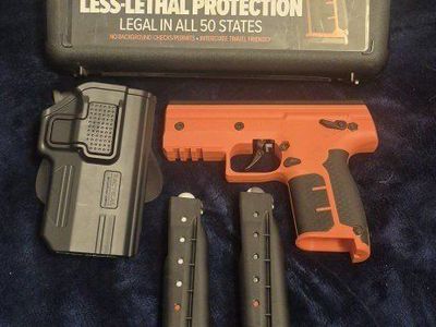 Byrna SD Less-Lethal Pepper Launcher Kit with Case, Magazines & Holster - Orange