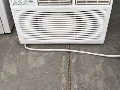 Amana 6,000 BTU Window Air Conditioner | Electronic Controls & Window Mount