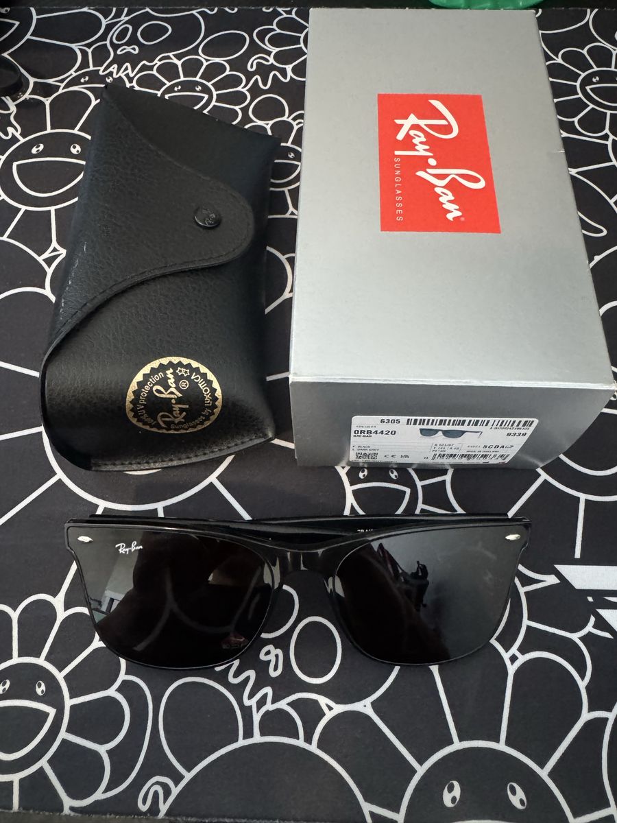 Ray-Ban
