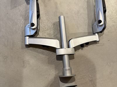 Workrite Ergonomics SwingArm–Dual™ - monitor arm