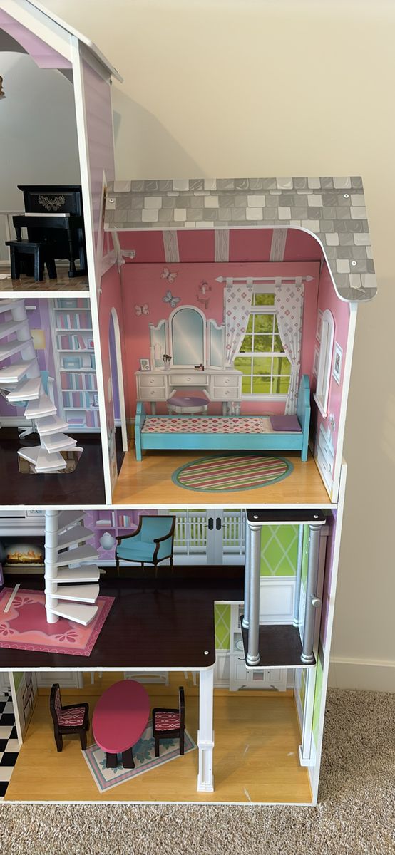 Barbie house