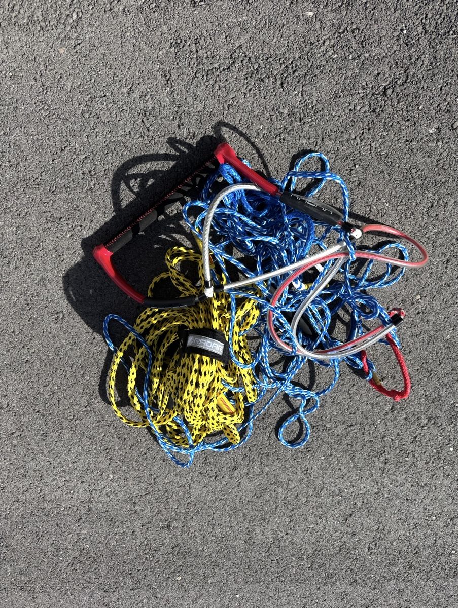 Boat accessory ropes (like new)