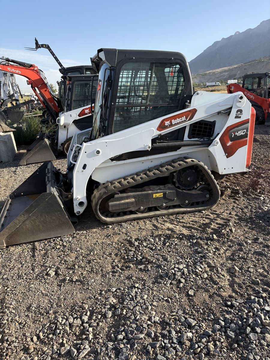 2025 Bobcat T450 Skid Ste loader for Rent