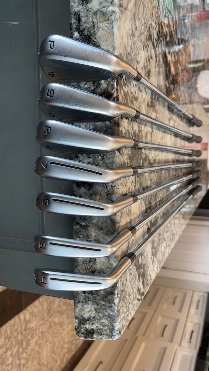 2023 Taylor made p770 irons 4 thru P
