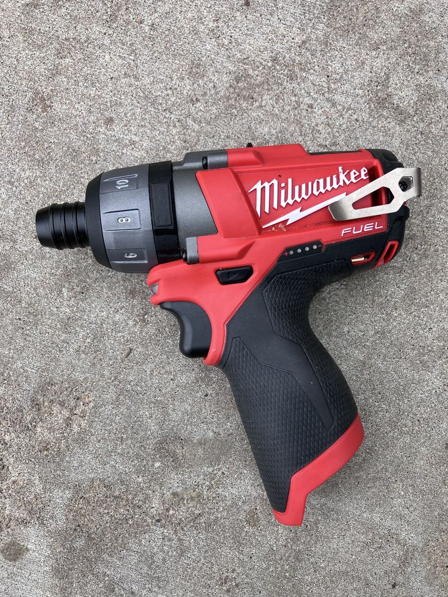 Milwaukee M12 FUEL 1/4" Hex 2-Speed Screwdriver