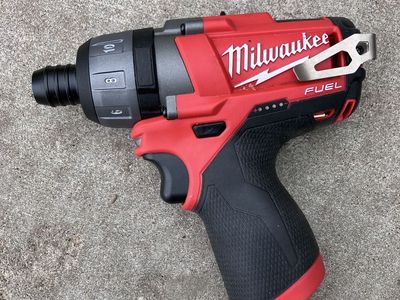 Milwaukee M12 FUEL 1/4" Hex 2-Speed Screwdriver
