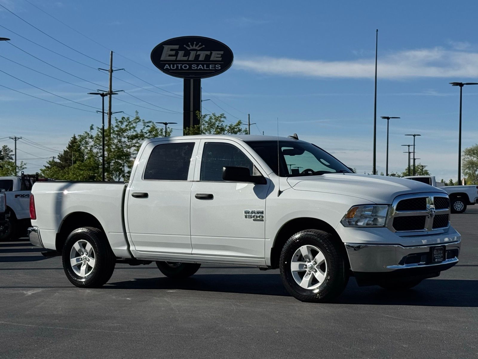 2023 Ram 1500 SLT