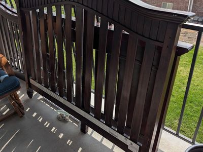 Baby crib