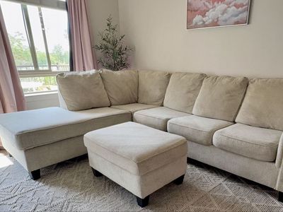FREE DELIVERY! 2pc Sectional with Ottoman