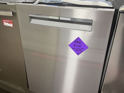 Brand New Bosch Benchmark Series Dishwasher - Stainless Steel