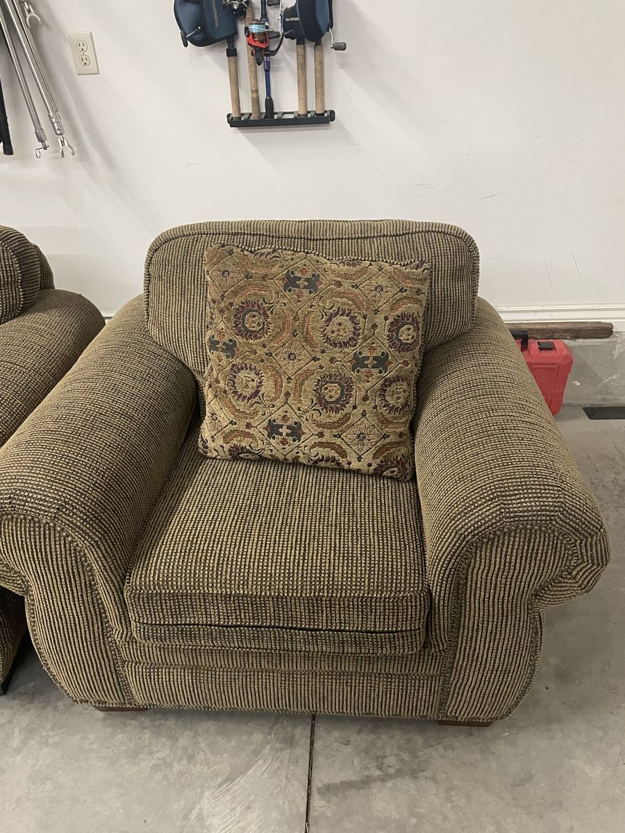Main image 2