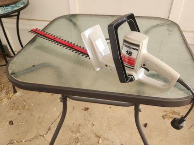 18" Craftsman Hedge Trimmer