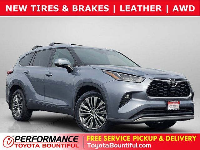 2021 Toyota Highlander Platinum