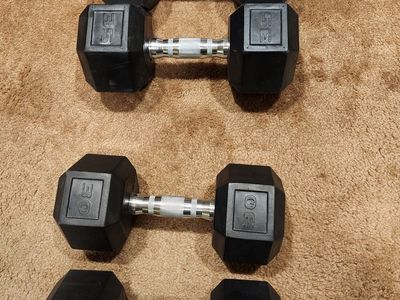 4 Dumb Bells at Great Price