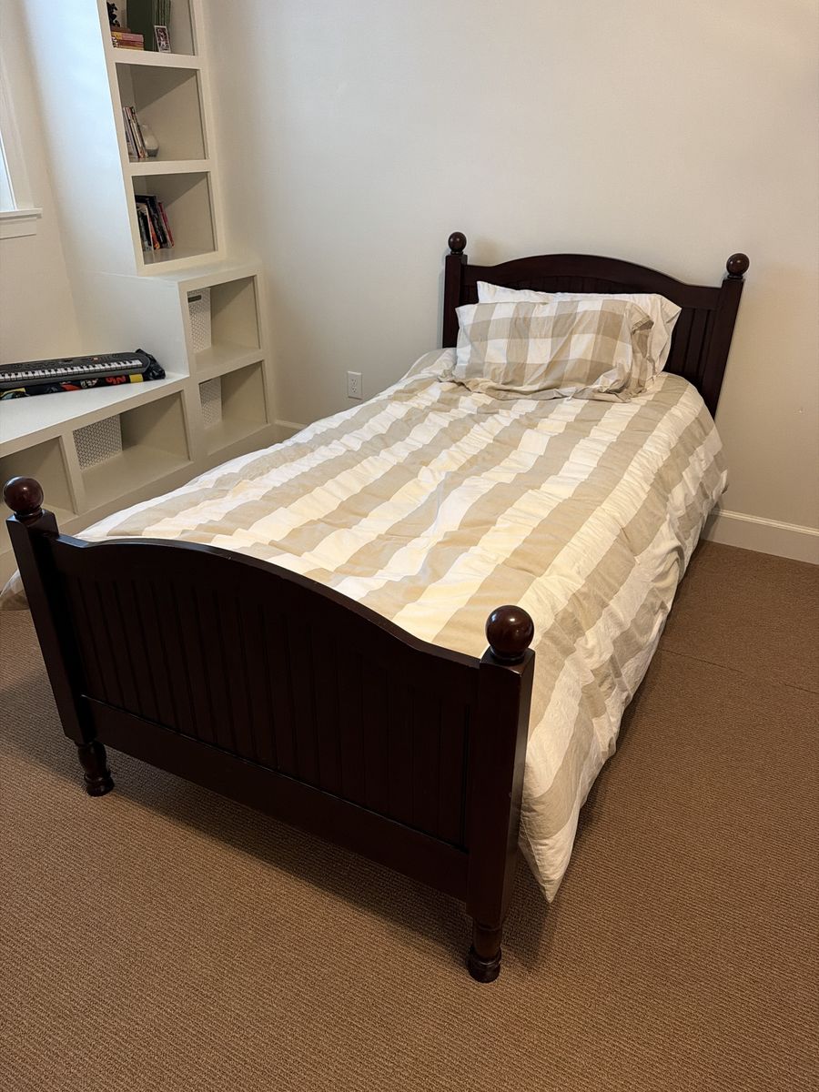 Pottery Barn Kids Catalina Twin Bed 