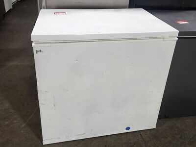 GREAT GE CHEST FREEZER! W-WARRANTY